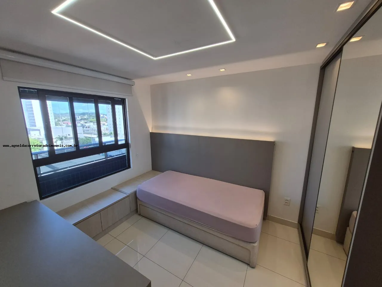 Imagem Apartamento para Venda em Natal, Lagoa Nova, 3 dormitórios, 3 suítes, 4 banheiros, 2 vagas