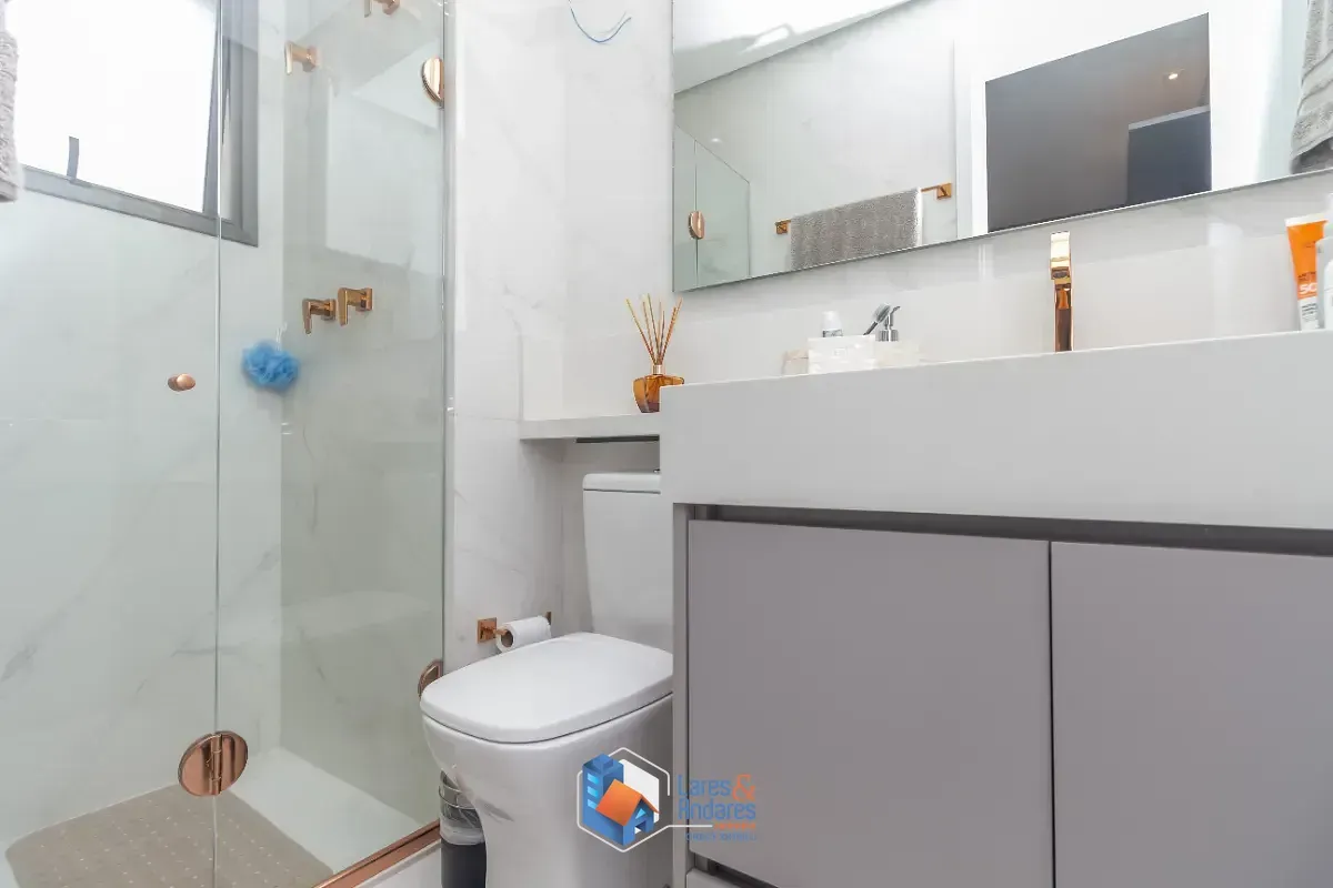 Imagem Apartamento para venda em Moema com 2 quartos, sendo 1 suíte, 54m²