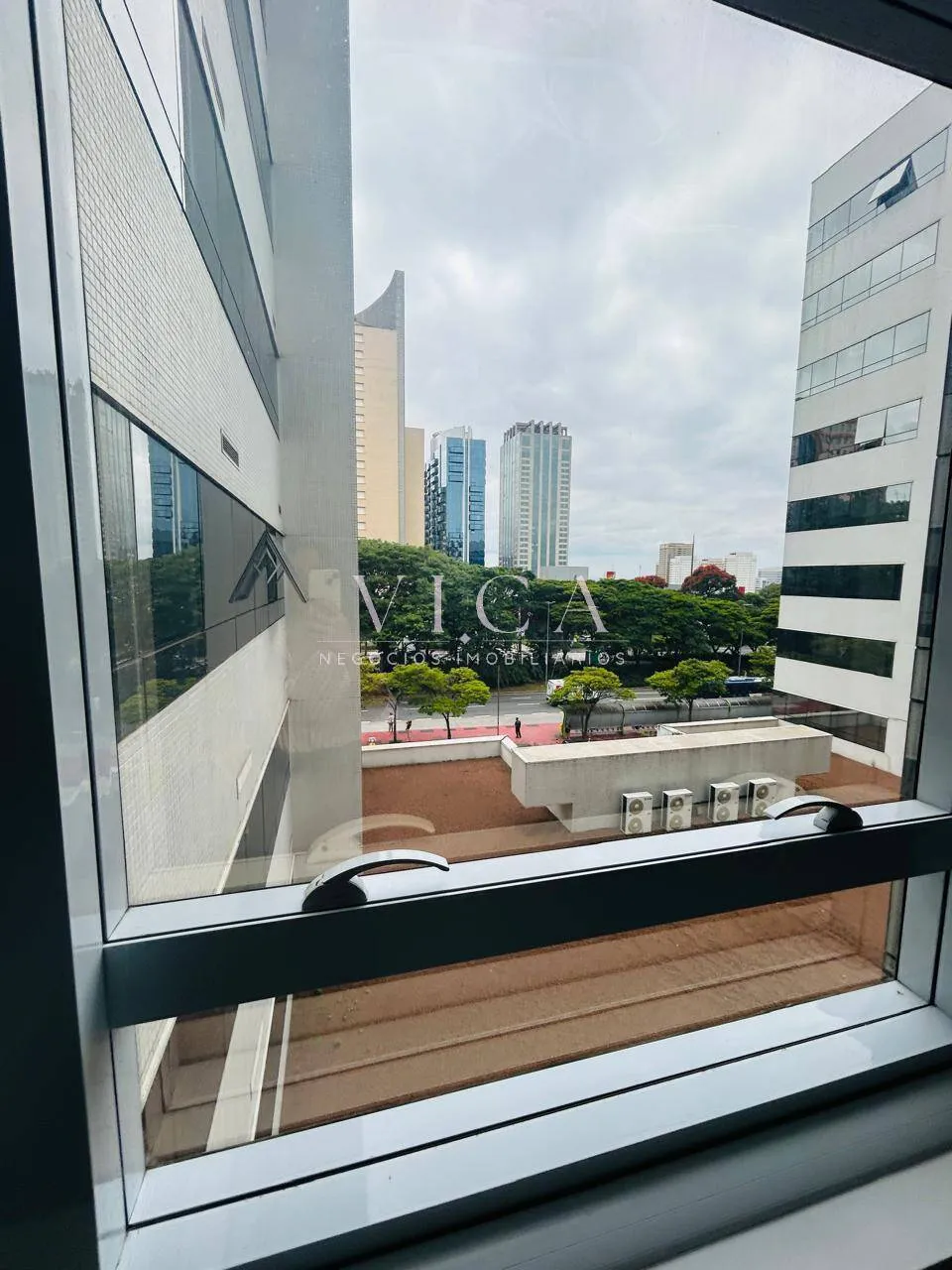 Imagem Sala 55m² 1 vaga garagem para aluguel por R$ 3.029,00/mês - Alphaville -SP