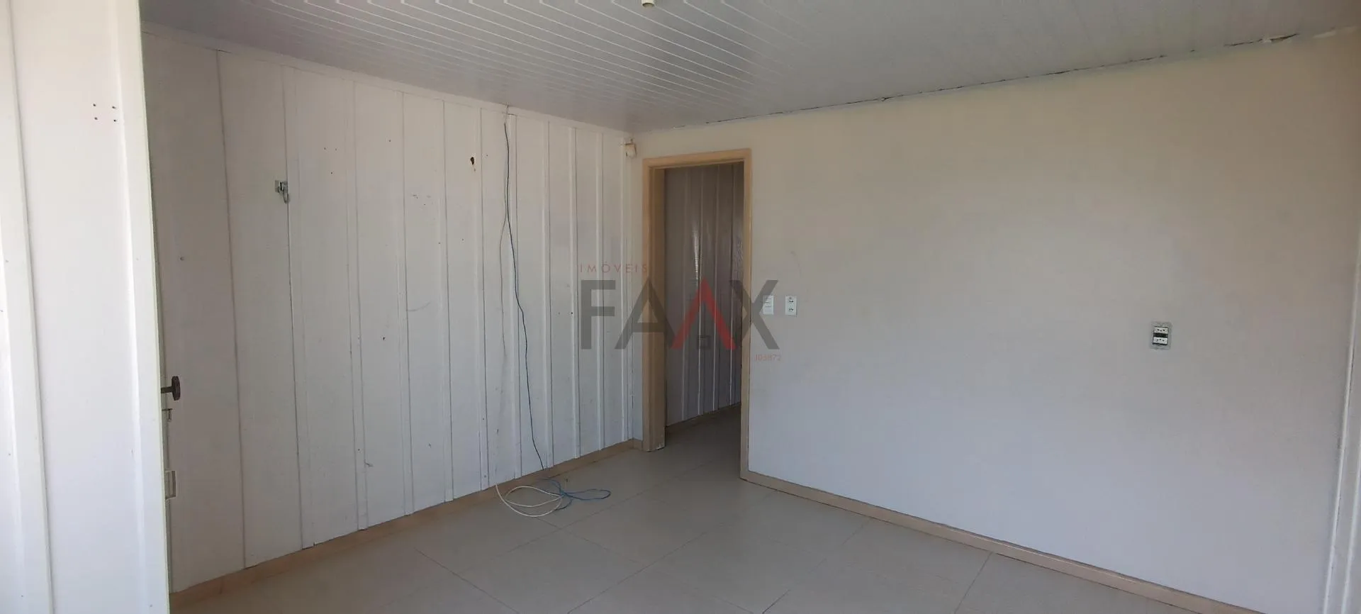 Imagem Casa de madeira com amplo terreno, DOS ESTADOS, GUARAPUAVA - PR