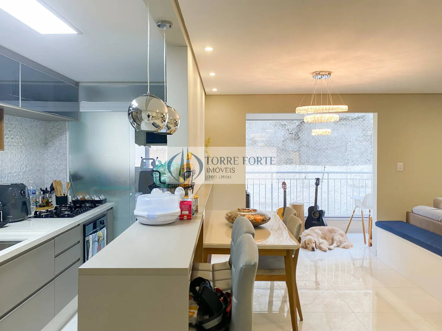Imagem Ótimo apartamento com 85 m² 2 dormitórios sendo 1 suíte 2 vagas de garagem