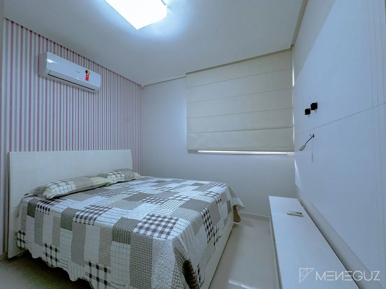 Imagem APARTAMENTO 3 QUARTOS A VENDA DE FRENTE PARA O MAR TOTALMENTE MOBILIADO E DECORADO