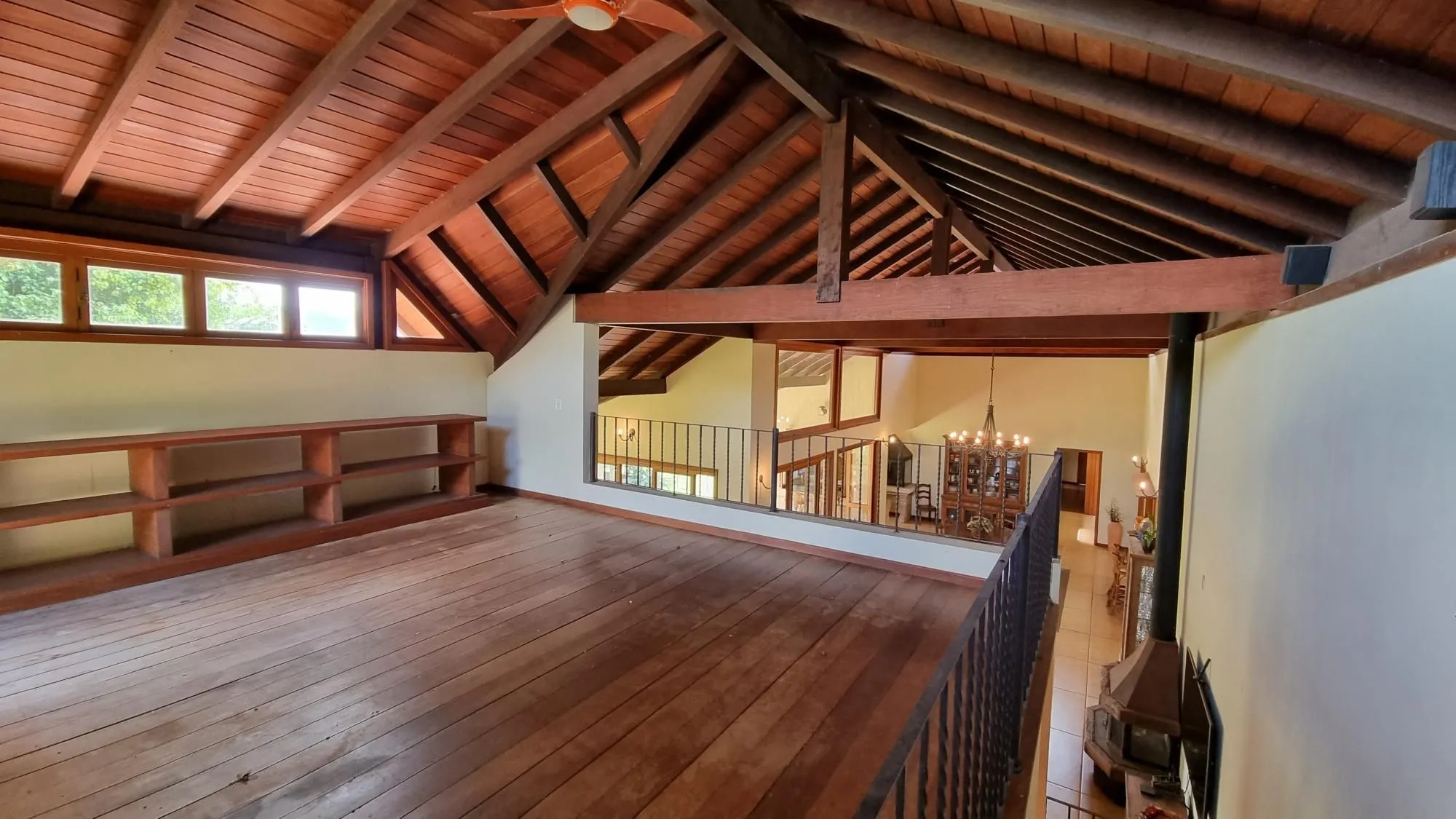 Imagem Casa para Venda - 600m², 4 dormitórios, sendo 4 suites, Vila Nova