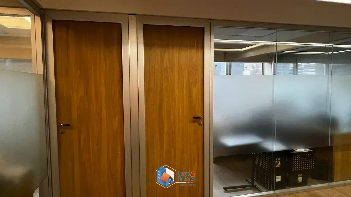 Imagem Conjunto comercial para venda em Jardim Paulista, 121m²
