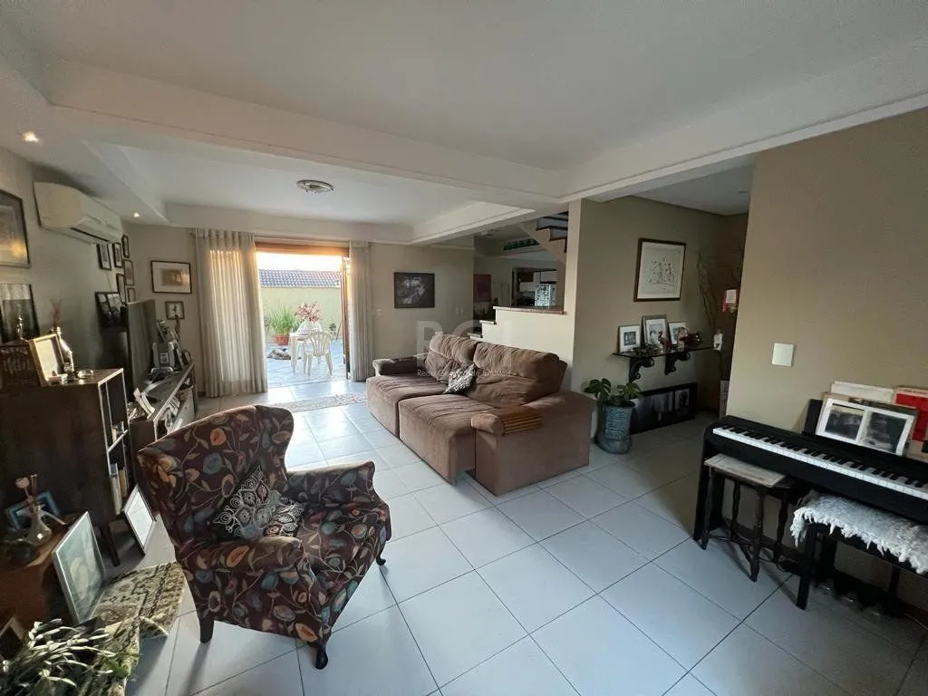 Imagem Excelente casa na Chácara das Pedras