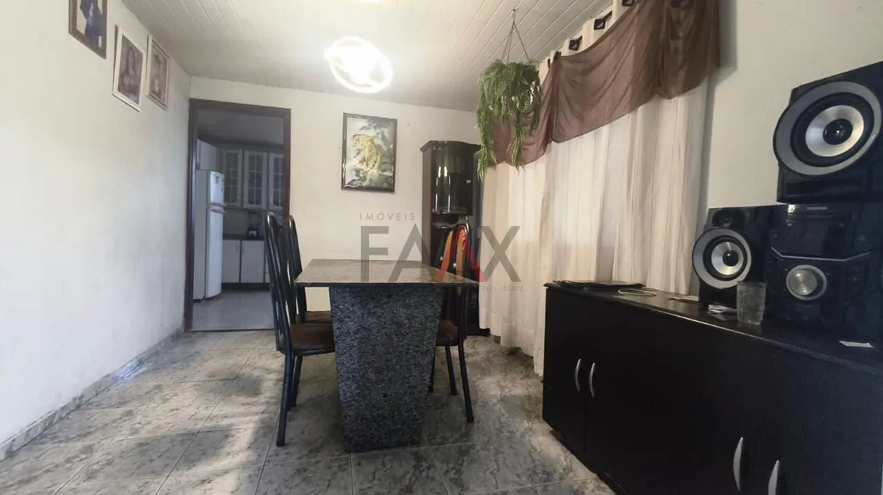 Imagem Casa à venda com amplo terreno, TANCREDO NEVES, GUARAPUAVA - PR