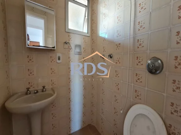 Imagem Apartamento a Venda de 72m² com 2 dormitórios com linda vista. Apartamento precisa de reforma. Estuda proposta.