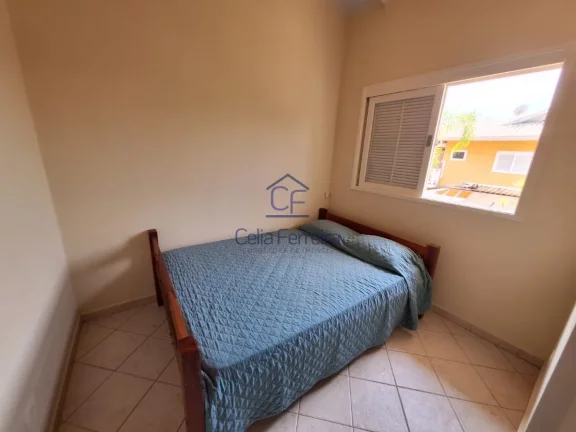 Imagem Excelente sobrado em condomínio fechado, pé na areia - Caraguatatuba/SP