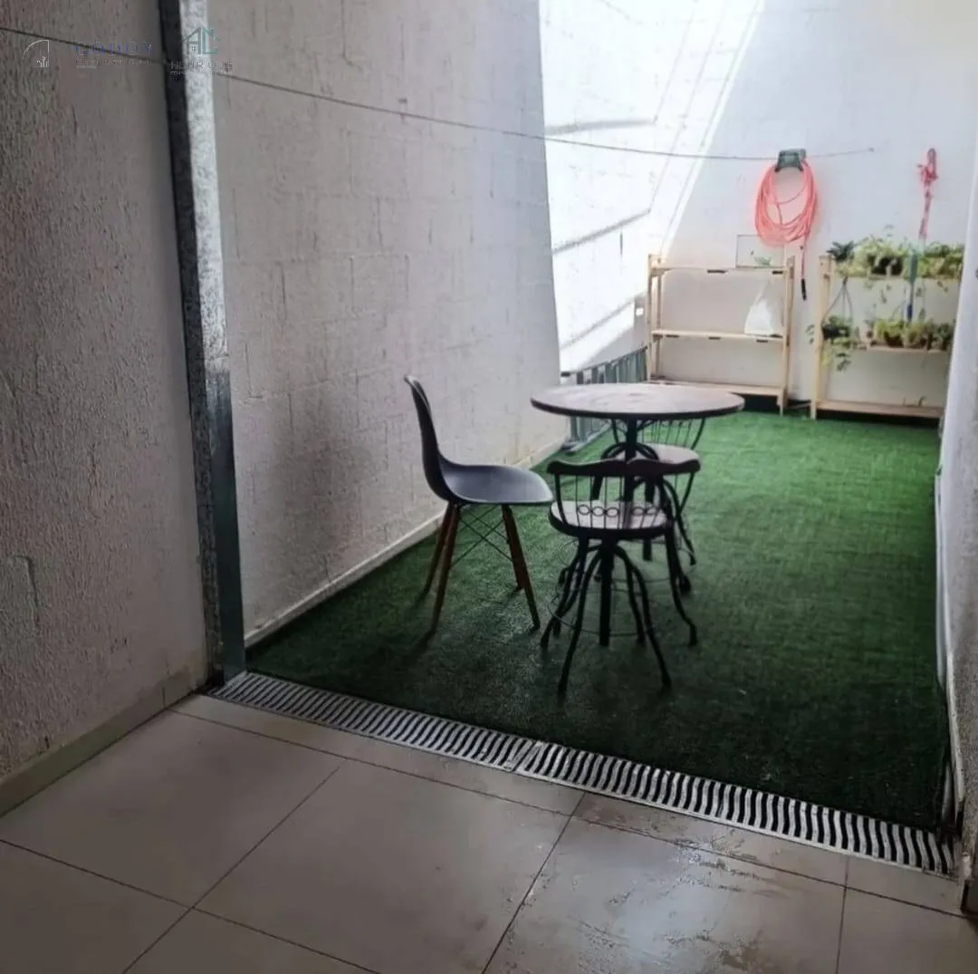Imagem Casa Moderna com Área Gourmet no Residencial Flamboyant