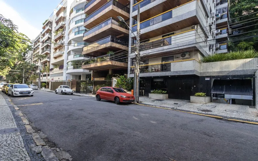 Imagem Apartamento 79 m², 2 quartos no Leblon | BRJ Imóveis