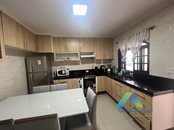 Imagem Sobrado com 92m² com localização privilegiada 850mts da Estação Tamanduateí