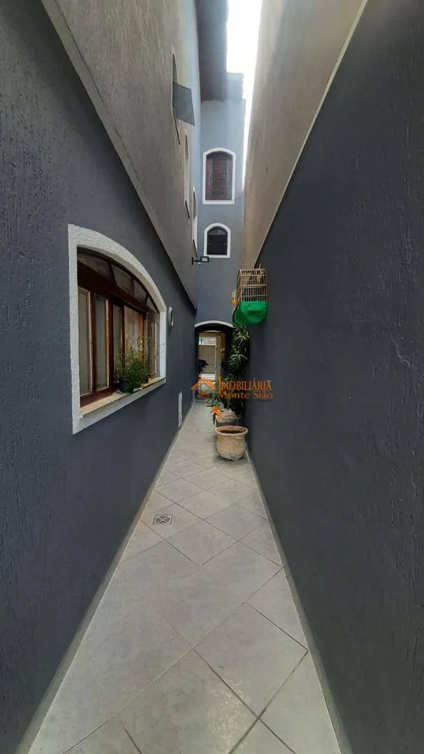 Imagem Sobrado com 3 dormitórios à venda, 150 m² por R$ 699.999,99 - Jardim Adriana - Guarulhos/SP