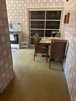 Imagem Casa com 2 dormitórios à venda, 140 m² por R$ 850.000,00 - Canto do Forte - Praia Grande/SP