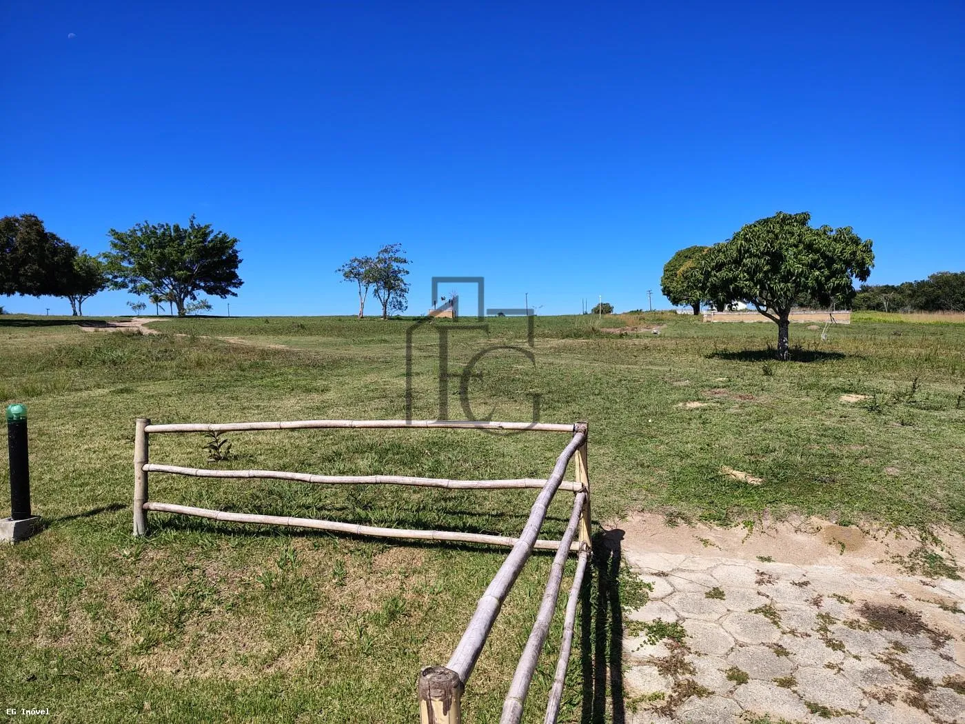 Imagem Sítio / Chácara para Venda em Araruama, Morro Grande, 2 dormitórios, 1 banheiro, 4 vagas
