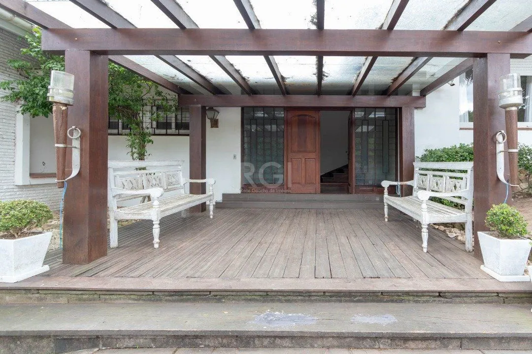 Imagem Casa para Venda - 800m², 3 dormitórios, sendo 3 suites, 4 vagas - Vila Assunção