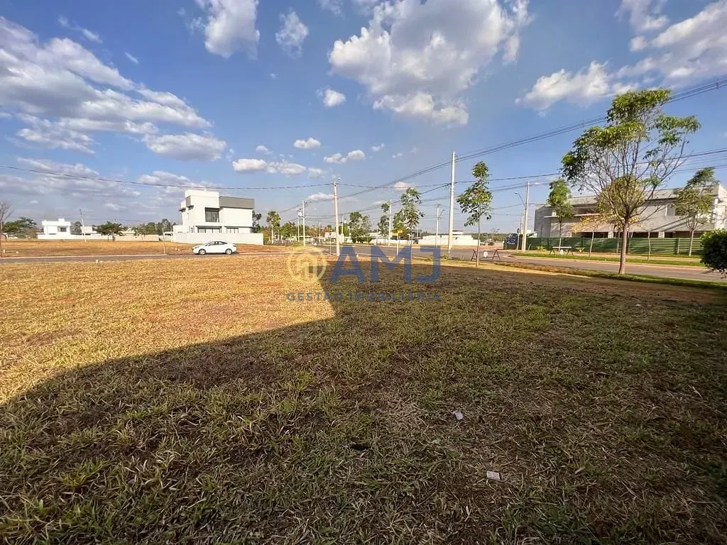Imagem LOTE DE ESQUINA À VENDA | TERRAS ALPHA 2