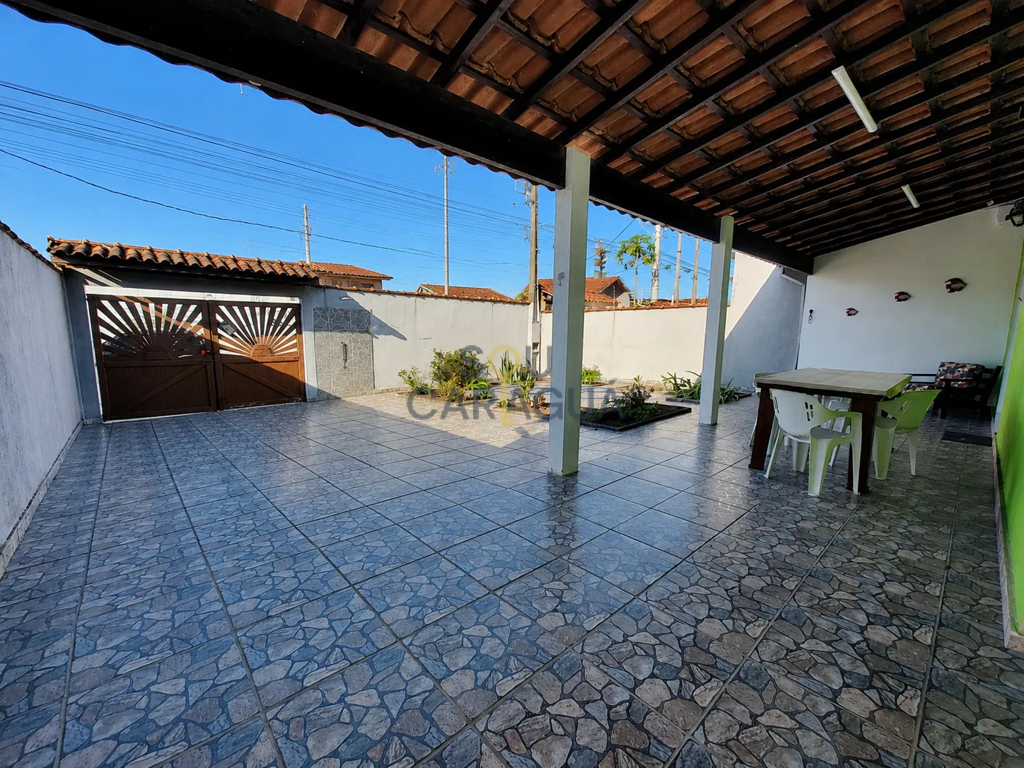 Imagem Casa Térrea a venda com 3 quartos a 600m da orla da praia Martim de Sá
