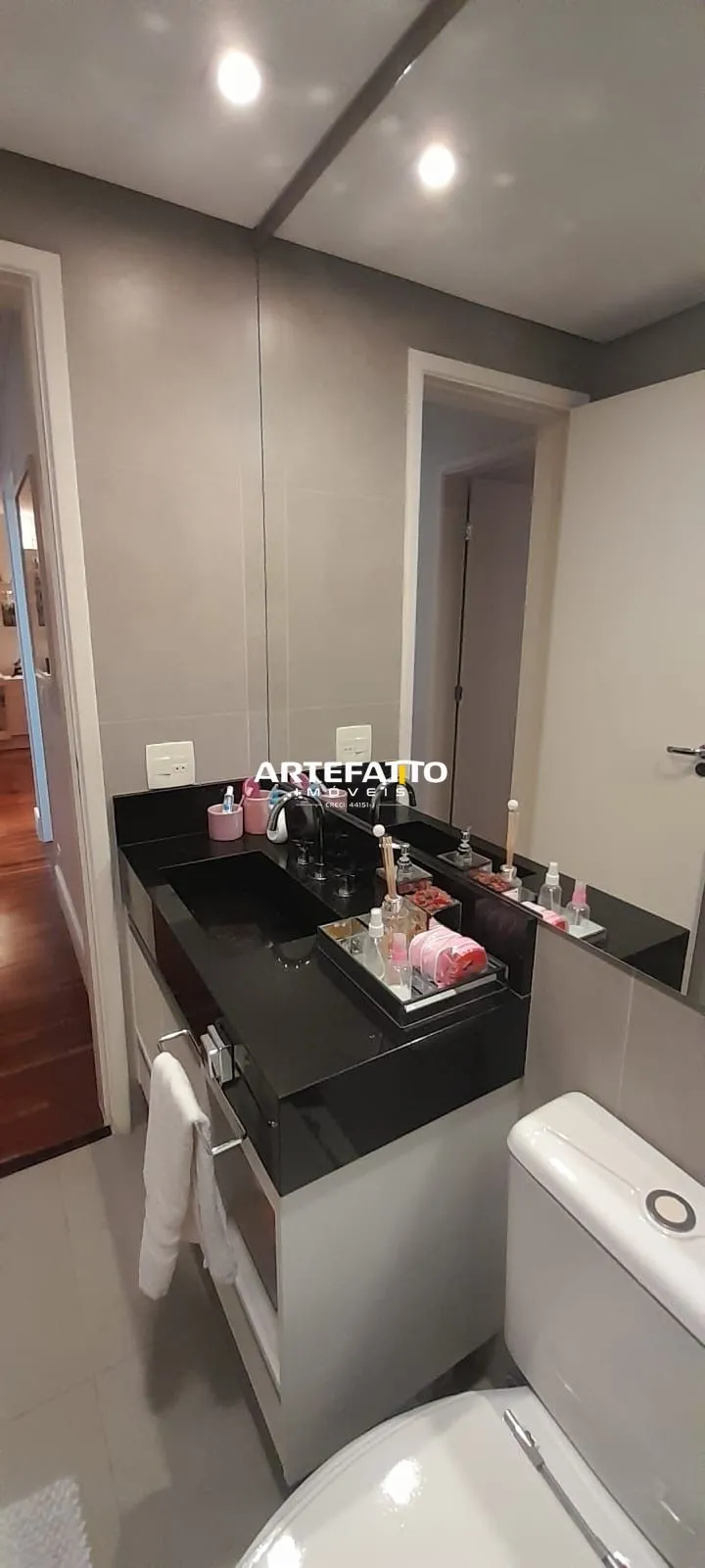 Imagem Lindo Apto 68m2 com 1 suíte - Lazer Incrível Piscina Climatizada