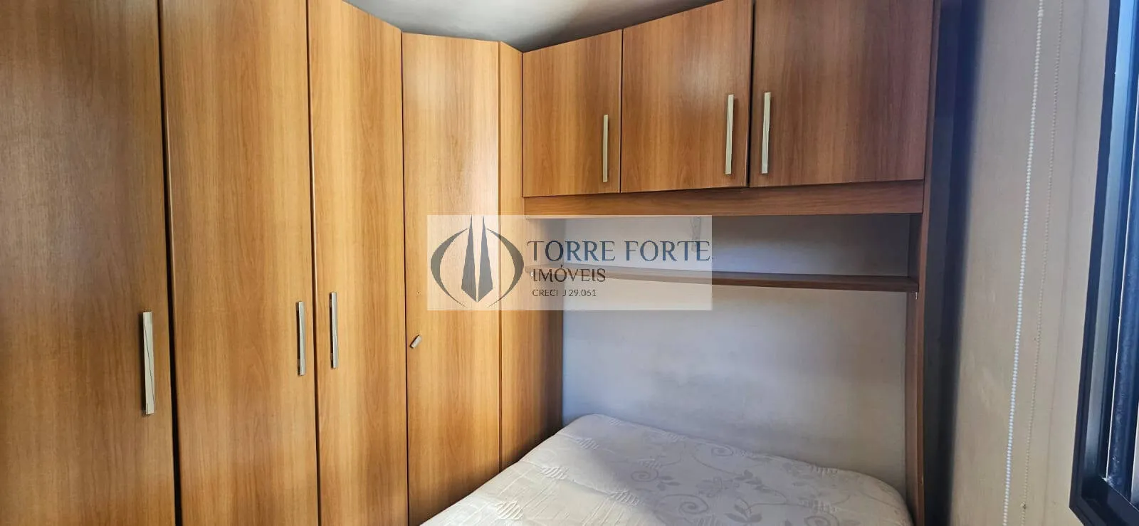 Imagem Ótimo apartamento 3 dormitórios, sala para 2 ambientes, cozinha, 1 vaga, ZN