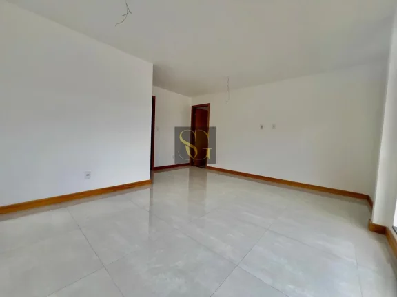 Imagem Casa para Venda em Teresópolis, Alto, 3 dormitórios, 2 suítes, 3 banheiros, 2 vagas