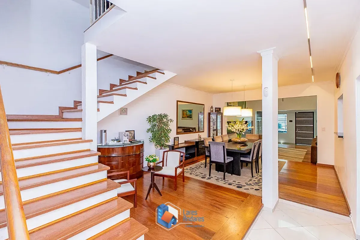 Imagem Casa para venda em Alto da Boa Vista com 4 quartos, sendo 1 suíte, 380m²