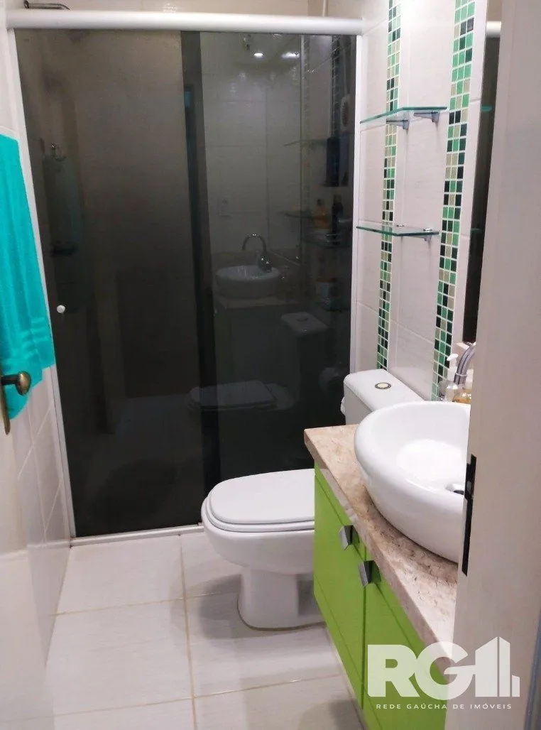 Imagem Apartamento 3 dor, semimobiliado com suíte e 2 vagas no Sarandi