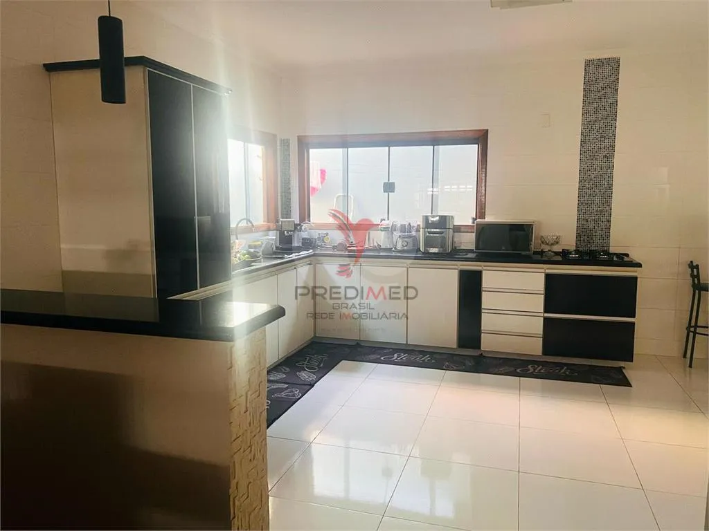 Imagem Casa de 2 quartos, 150m² no bairro Jardim Maria Luíza I, em Lençóis Paulista