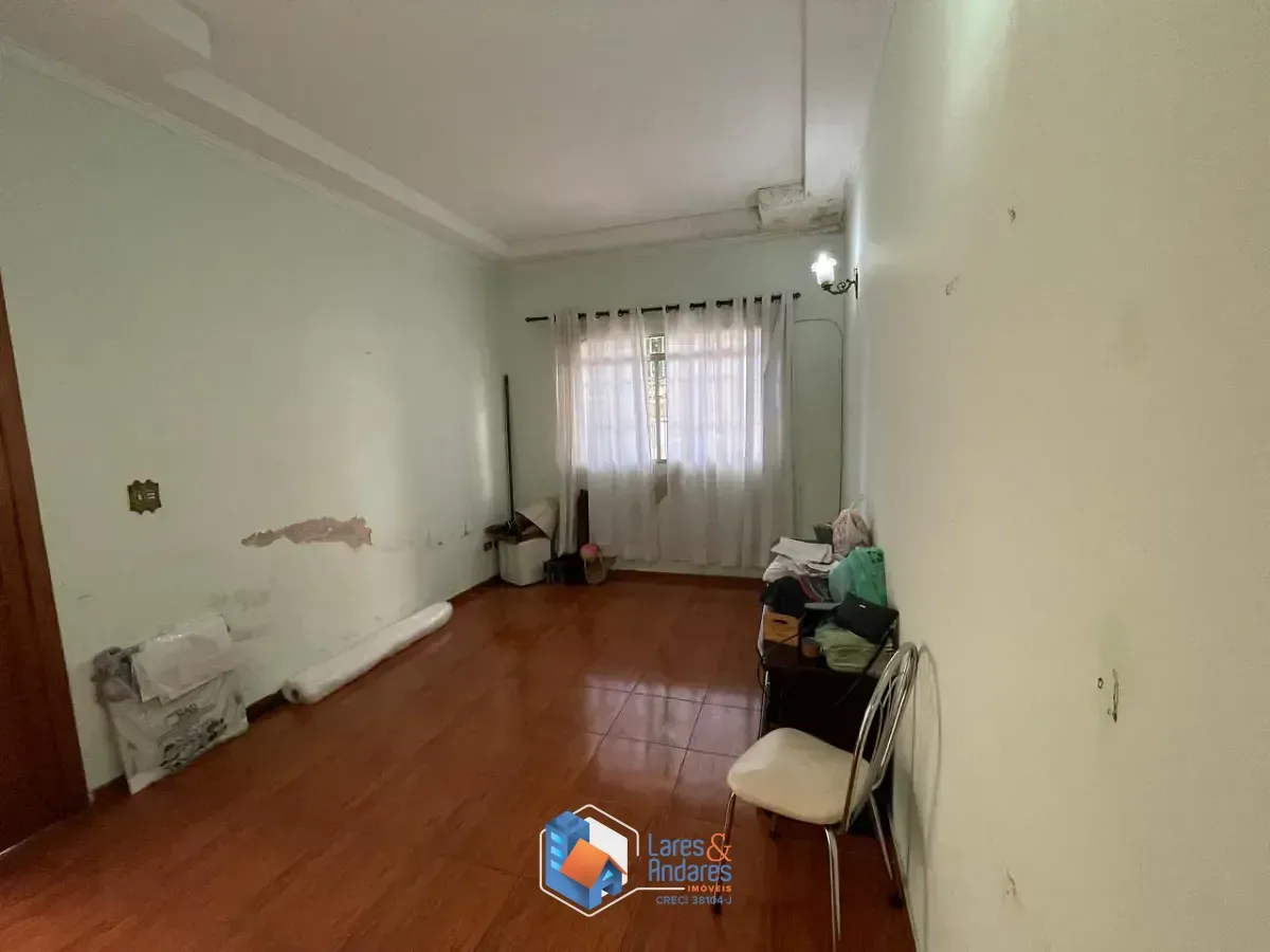 Imagem Casa para venda em Vila Pompéia com 3 quartos, 130m²