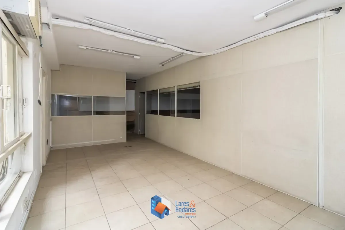Imagem Conjunto comercial para venda e locação em República, 200m²