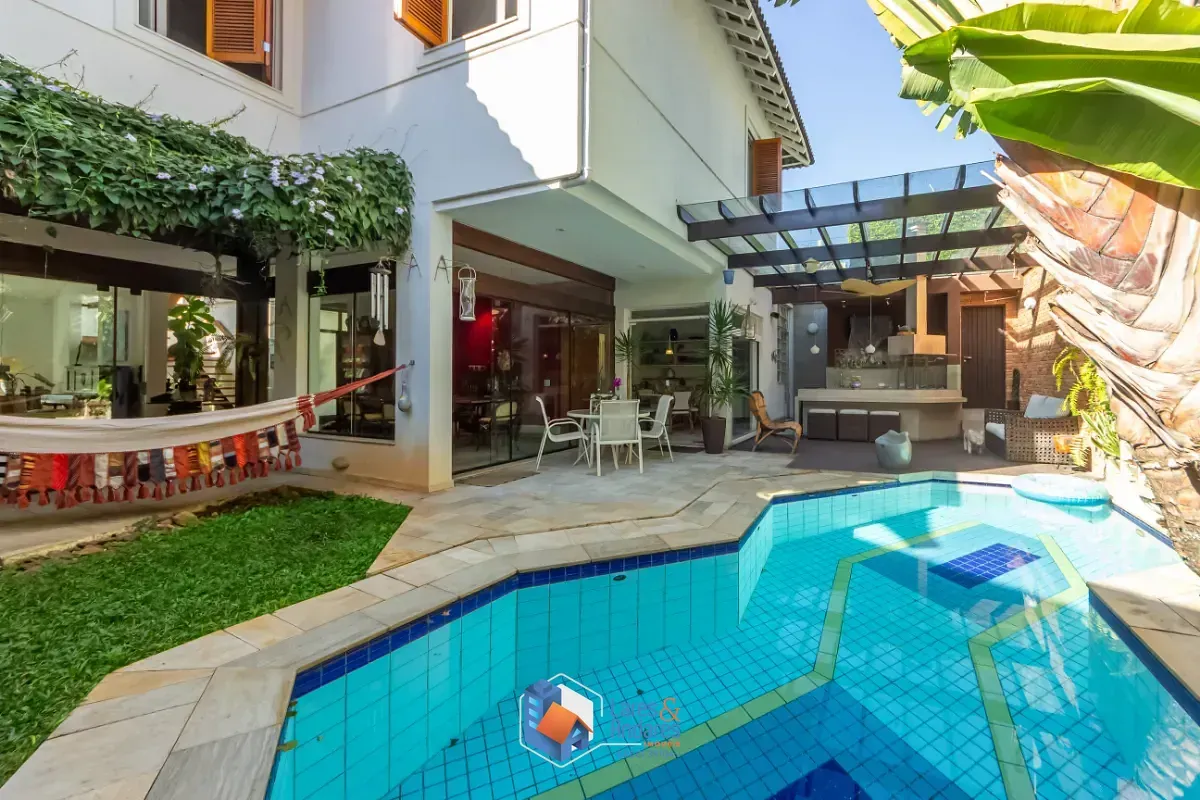 Imagem Casa para venda em Jardim dos Estados com 4 quartos, sendo 2 suítes, 389m²
