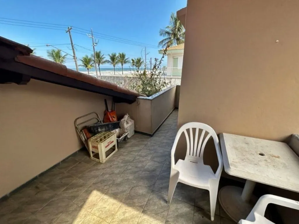 Imagem CASA COM 185,00 m² - SOLEMAR - PRAIA GRANDE SP