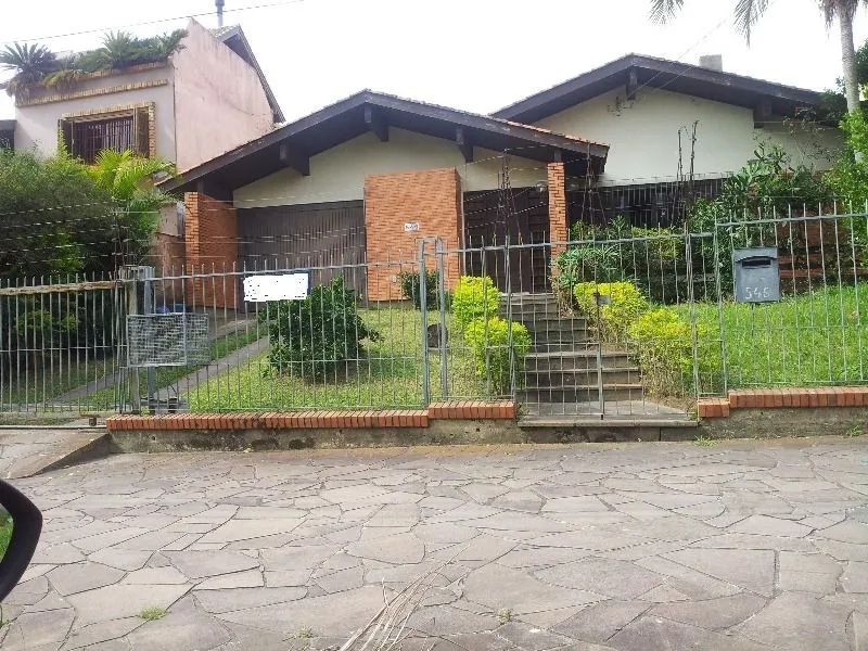 Imagem Casa para Venda - 400m², 3 dormitórios, sendo 1 suites, 2 vagas - Cristal