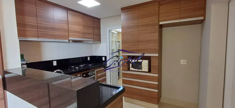 Imagem Casa com 4 dormitórios à venda, 208 m² por R$ 1.389.000,00 - Granja Viana - Cotia/SP