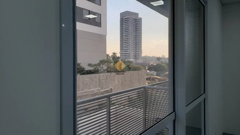 Imagem SALA COMERCIAL 40 M² COM VARANDA PARA LOCAÇÃO - PRÓXIMO AO METRÔ BUTANTÃ LINHA AMARELA - BUTANTÃ - SÃO PAULO/SP