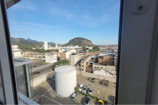 Imagem Apartamento 70m2, 3 quartos, 1 suíte, com ITBI E RGI gratuitos, em condomínio clube no Anil, Rio de janeiro