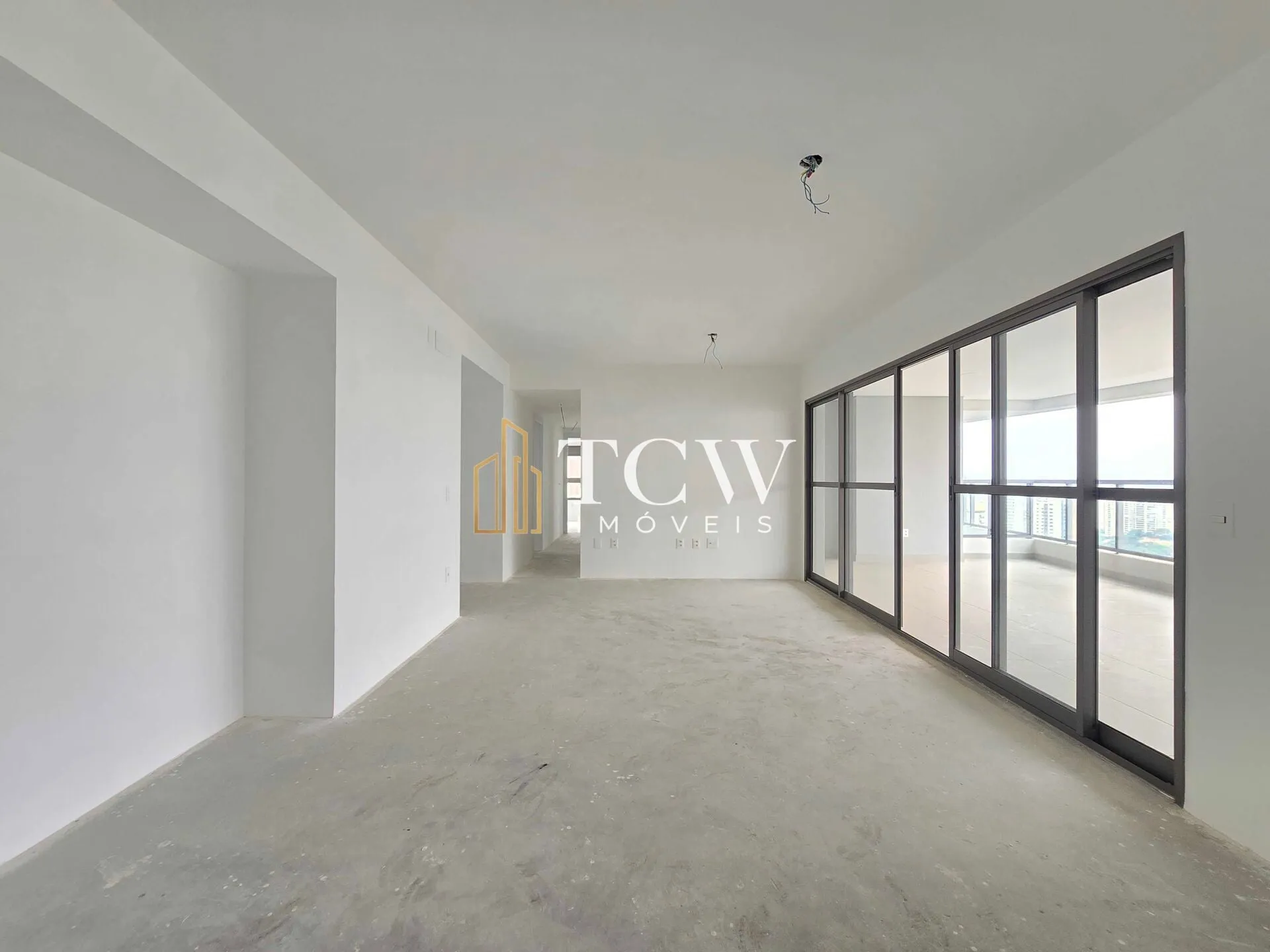 Imagem Melhor Prumada do Condomínio | 177m² | 4 Suítes | Próximo ao Metrô Paraíso