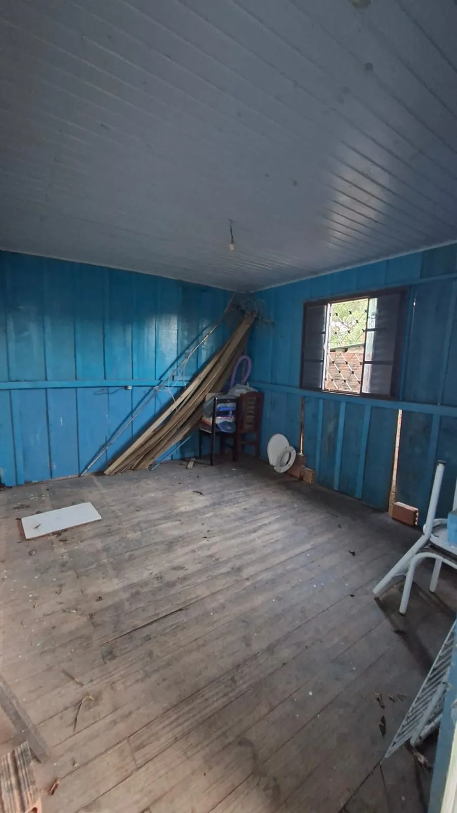 Imagem Casa com amplo pátio e excelente espaço no bairro Mendanha!