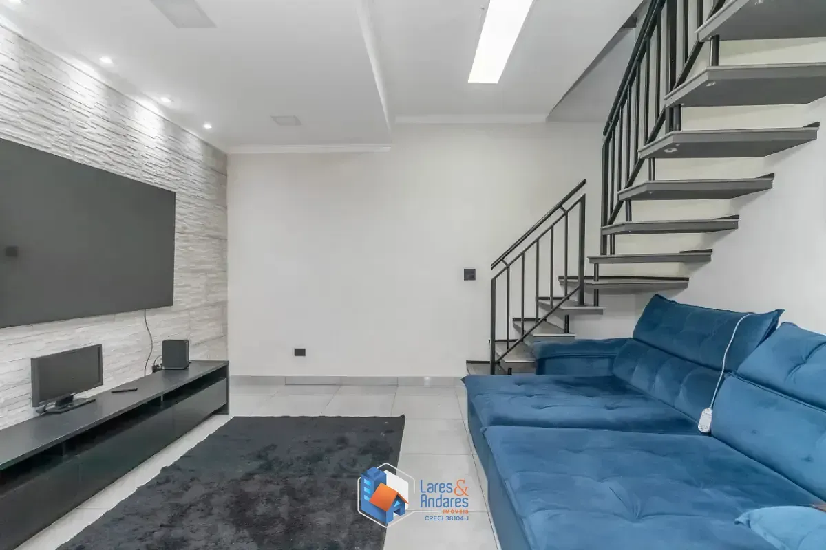 Imagem Sobrado para venda em Piqueri com 3 quartos, sendo 1 suíte, 307m²