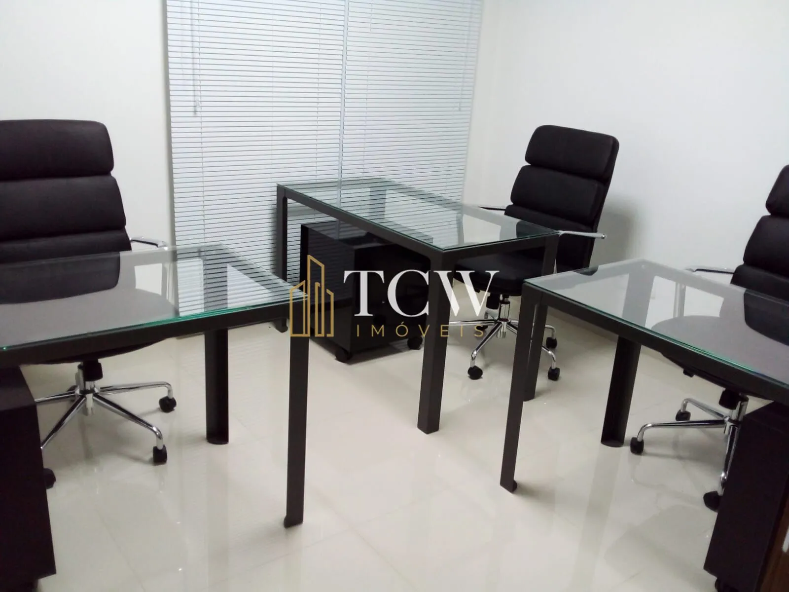 Imagem Sala Comercial para Locação na Liberdade | 43 m² | Mobiliada | 1 Vaga | São Paulo/SP