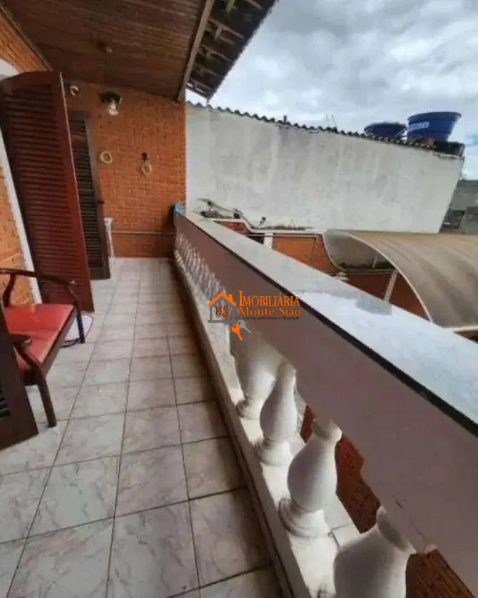 Imagem Sobrado com 3 dormitórios à venda, 150 m² por R$ 636.000,00 - Jardim Eusonia - Guarulhos/SP