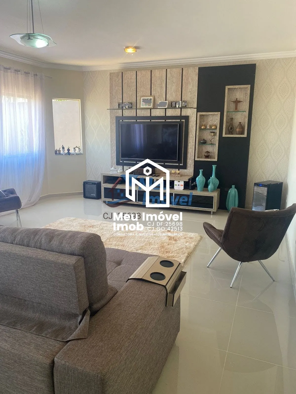 Imagem Casa 4 Quartos 4 Suítes 8 Vagas 350m² Reformada