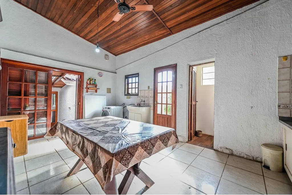 Imagem Casa de Condomínio em Santa Tereza