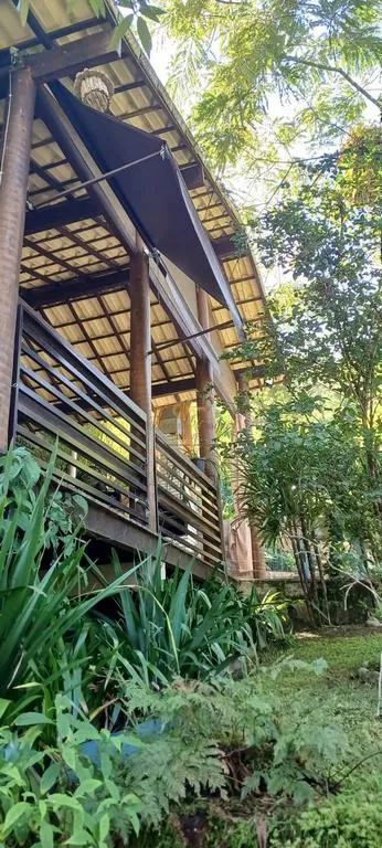 Foto do imóvel Casa em Condomínio para Venda em Guapimirim / em Estrada do Limoeiro