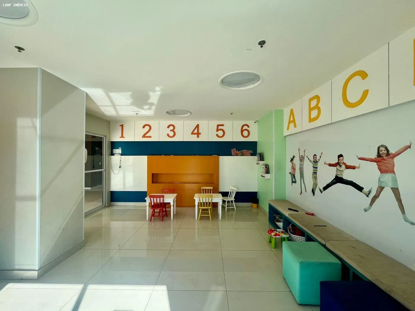 Imagem Apartamento para Venda em Fortaleza, São Gerardo, 3 dormitórios, 3 suítes, 3 banheiros, 2 vagas