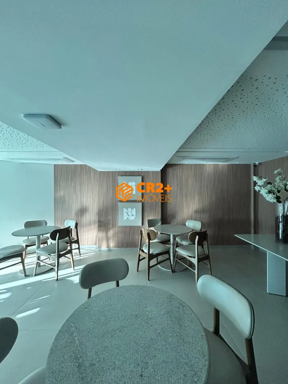 Imagem Vendo Apartamento, Lazer Completo com Hidromassagem e Vista Panorâmica do Mar!