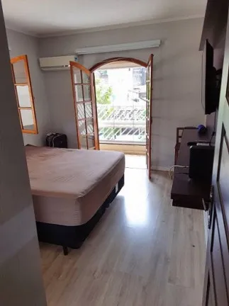 Foto do imóvel Sobrado com 3 Quartos à Venda, 180 m² em Cidade Mãe do Céu - São Paulo