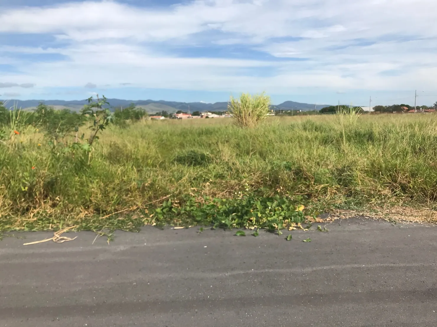 Imagem Terreno à venda 125M², Conjunto Habitacional Terra dos Ipês W, Pindamonhangaba - SP