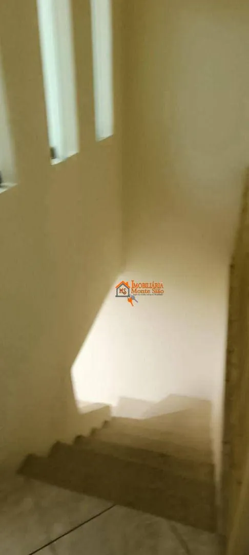 Imagem Sobrado com 5 dormitórios para alugar, 280 m² por R$ 7.040,00/mês - Jardim Tranqüilidade - Guarulhos/SP