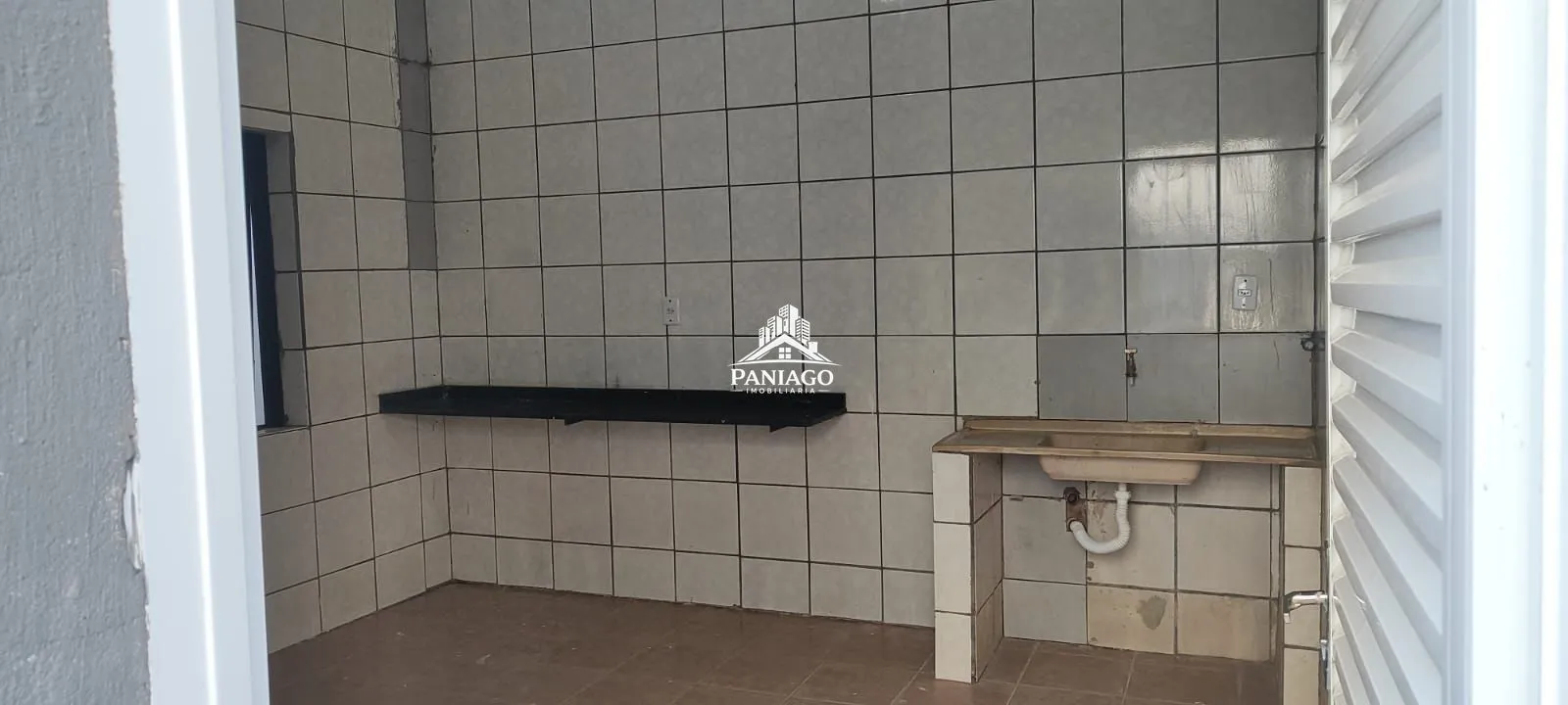 Imagem SALÃO COMERCIAL PARA LOCAÇÃO EM AVENIDA DE GRANDE MOVIMENTO NO BAIRRO RESIDENCIA
