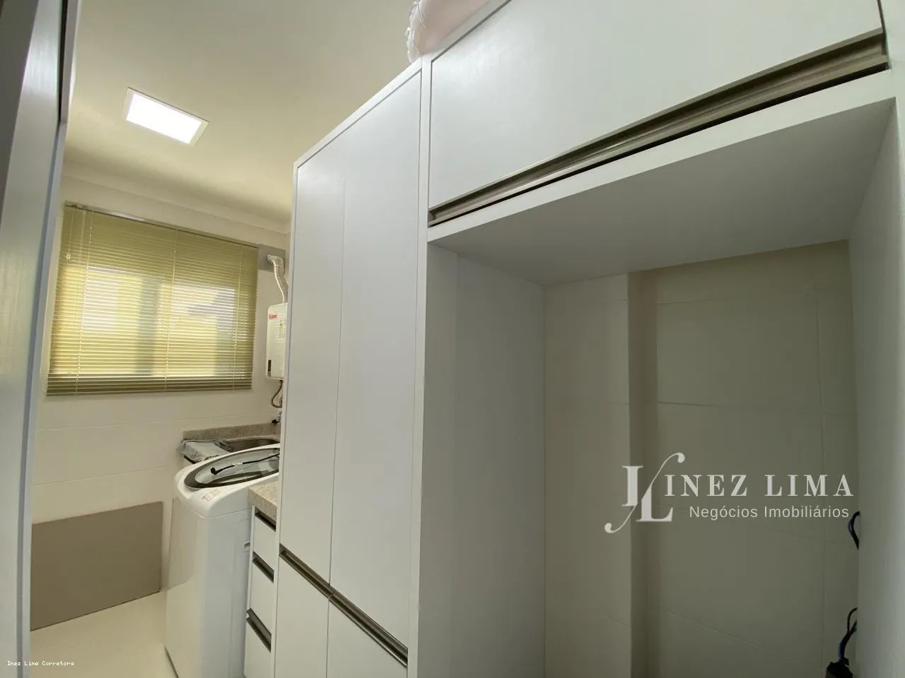 Imagem Apartamento 3 Quartos para Venda, 3 dormitórios, 3 suítes, 4 banheiros, 2 vagas